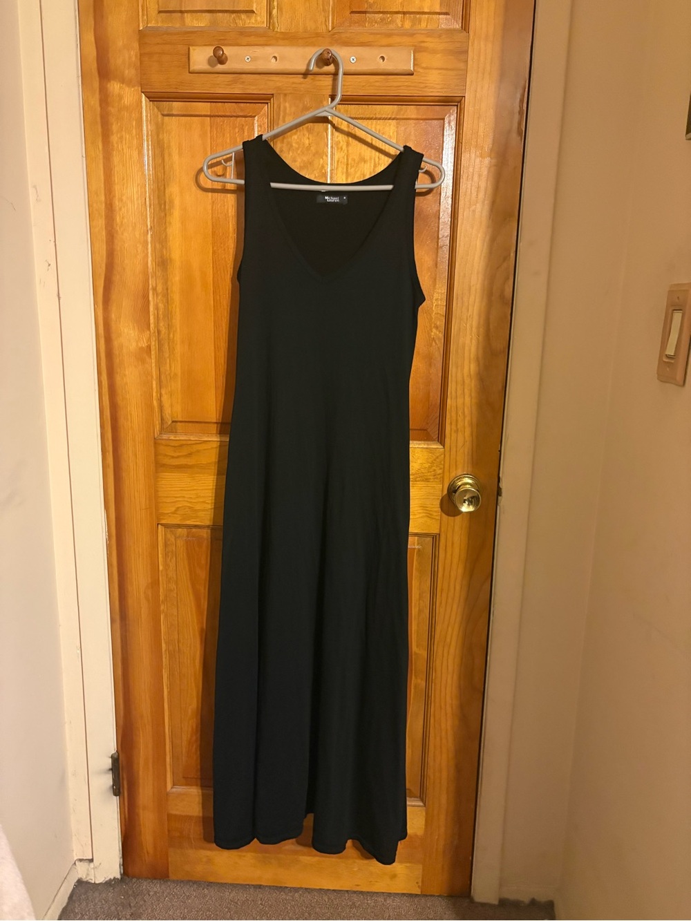 Michael Lauren Black Sleeveless V-Neck Maxi Dress